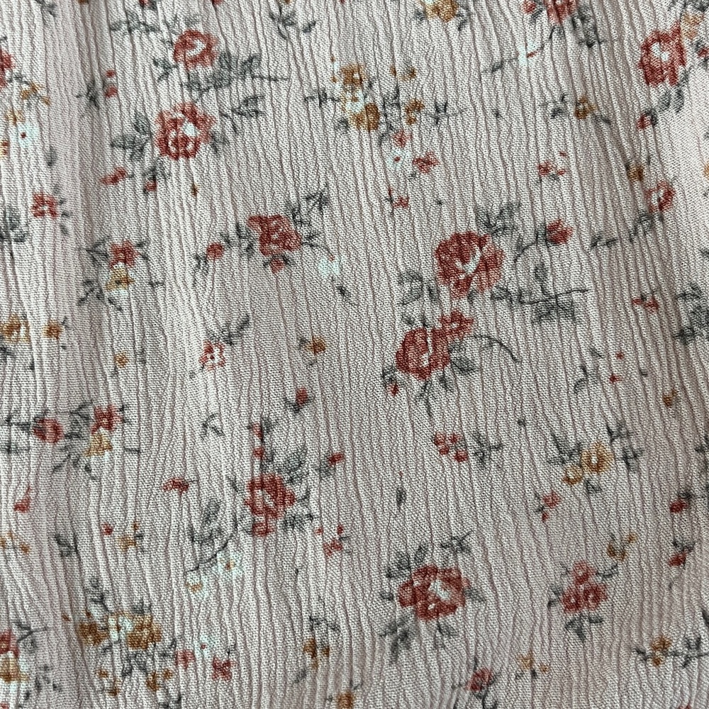 Light pink floral flutter top - Picture 6 of 6